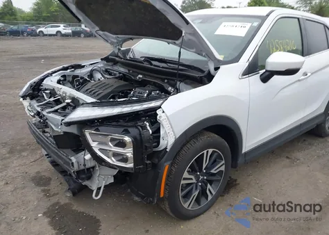 2024 Mitsubishi Eclipse Cross Se S-Awc z USA, uszkodzony, nr VIN JA4ATWAA3RZ015861